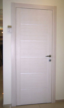 UNION LAMBERTINY 01AP шпон фактурный белый 80-210 см.